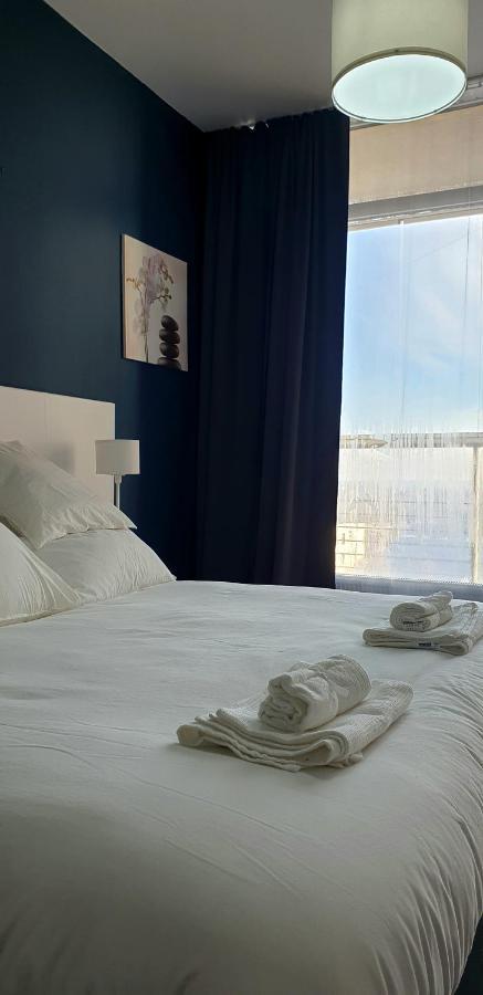 Metropolia Apartments รีกา ภายนอก รูปภาพ
